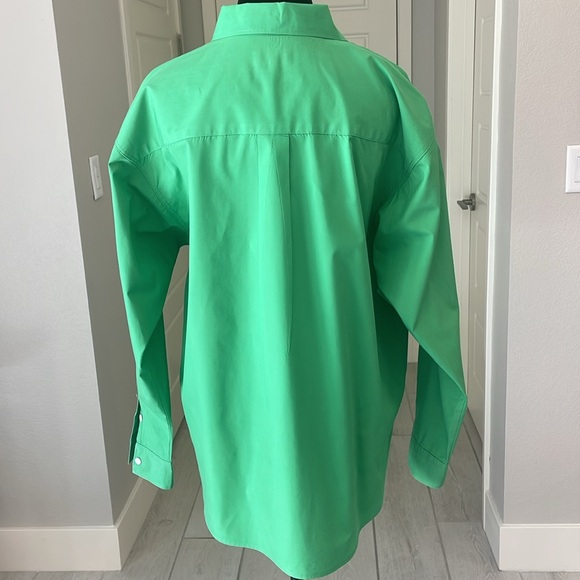 Thread & Supply Oversized Poplin Button-Up Long Sleeve Shirt in Green Si… - Picture 5 of 11